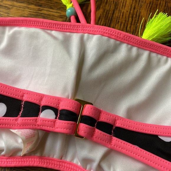 Victoria’s Secret polka dot bikini top. Size S - Picture 4 of 4